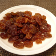 sultana-raisin-001